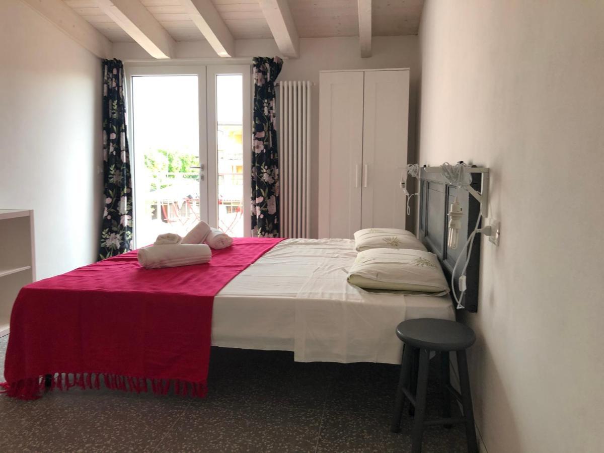 B&B Corte Del Garda Castelnuovo del Garda Exterior photo
